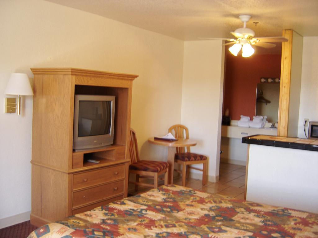 Lodge On The River Bullhead City Exteriör bild